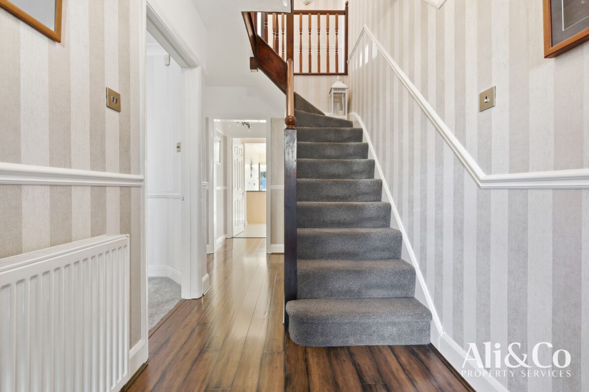 Tennyson Avenue, Grays