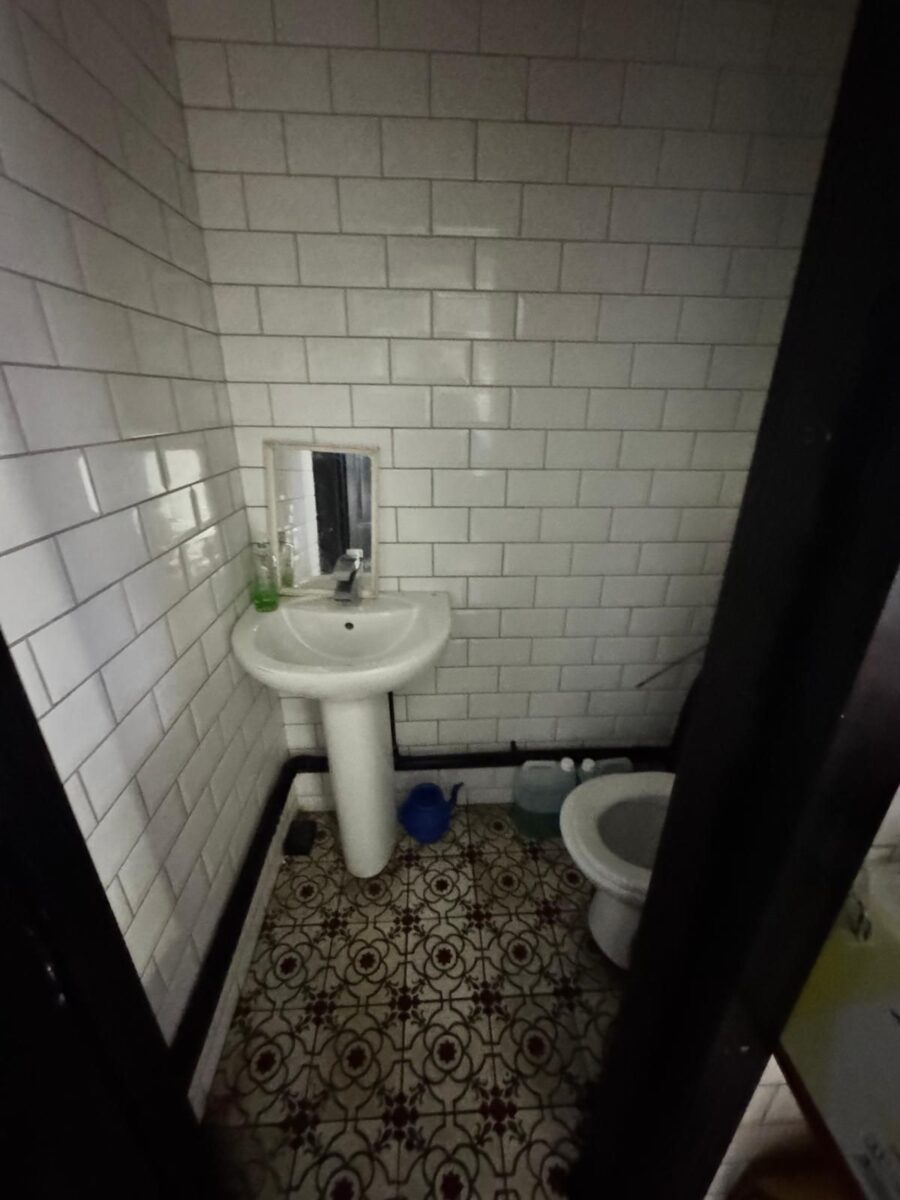 United Chicken Station Limited,  High Street, Grays