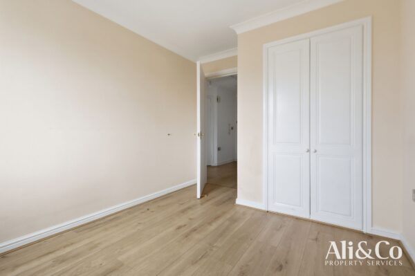 Rawlyn Close, Chafford Hundred