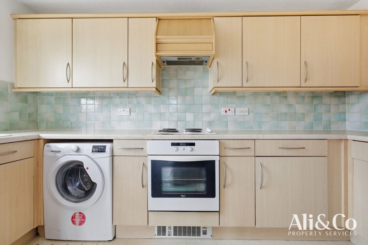 Rawlyn Close, Chafford Hundred