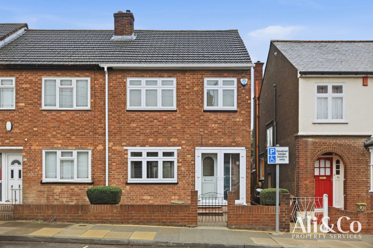 South View Road, Grays