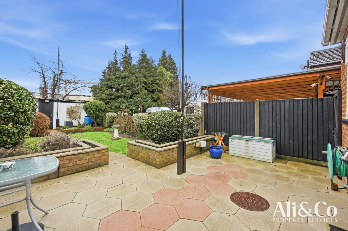 South View Road, Grays