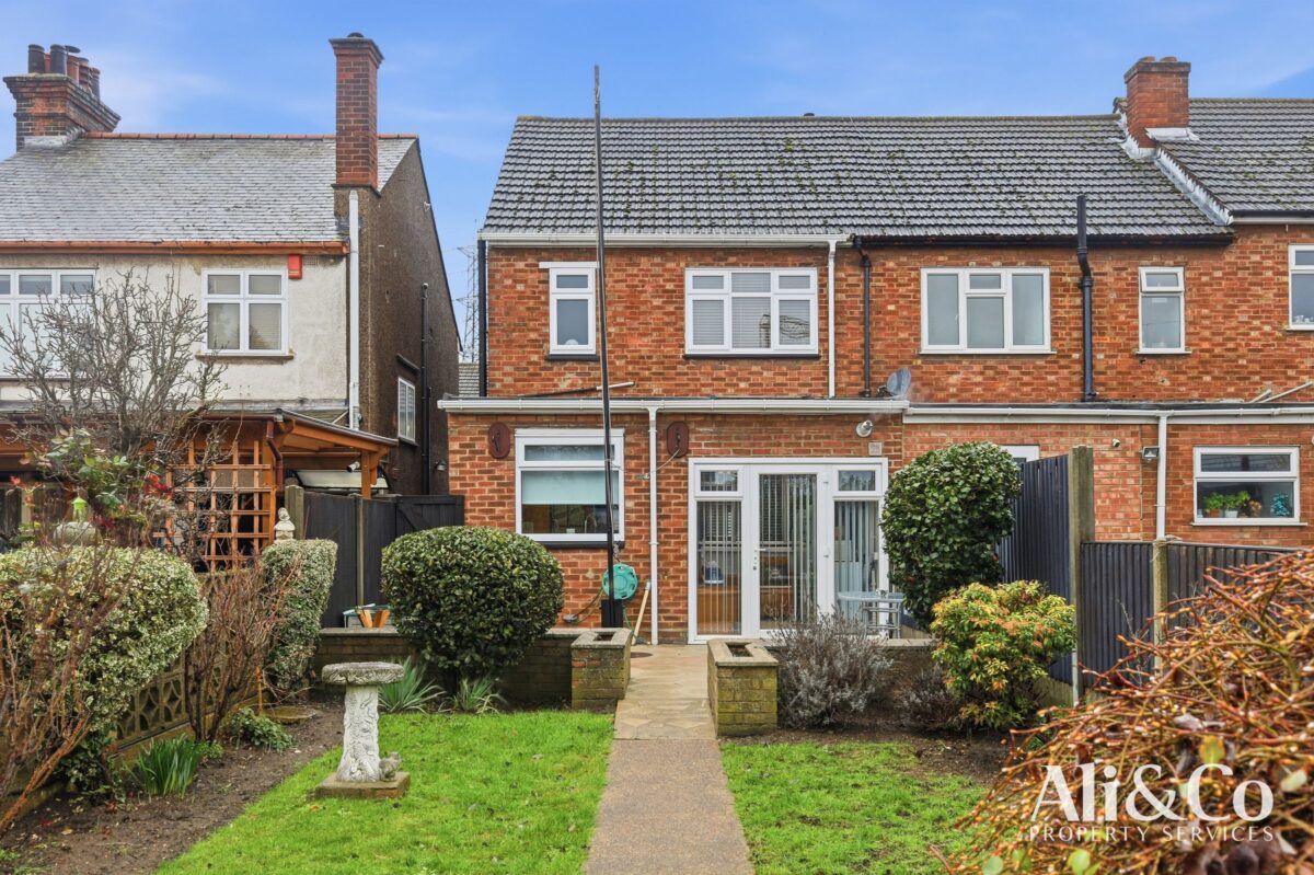 South View Road, Grays