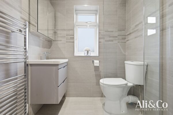 South View Road, Grays