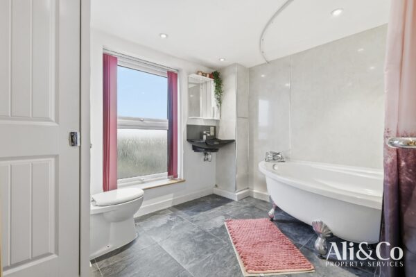 Tudor Court, High View Avenue, Grays