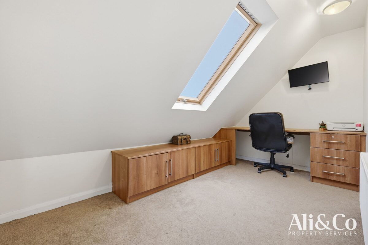 Heathview Road, Grays