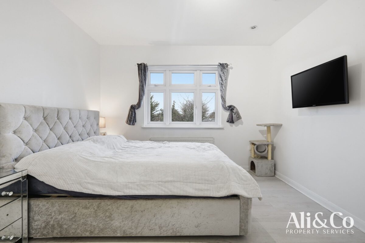 Heathview Road, Grays