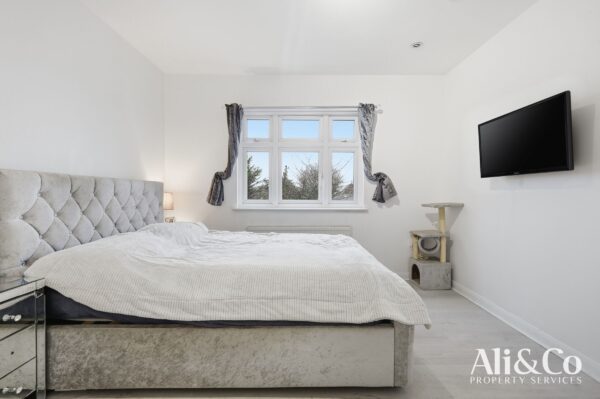 Heathview Road, Grays