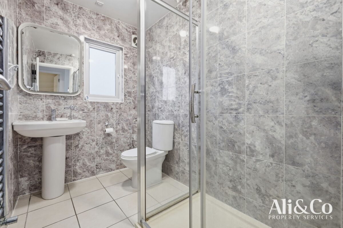 Heathview Road, Grays