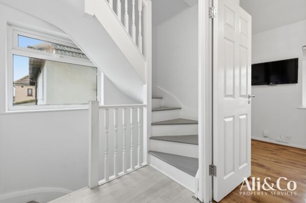 Heathview Road, Grays