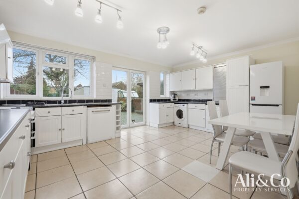 Heathview Road, Grays