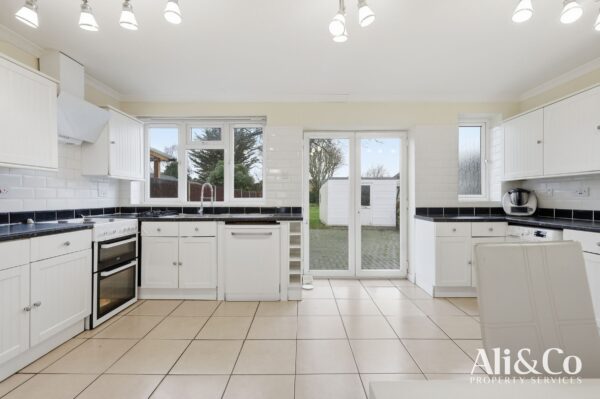 Heathview Road, Grays