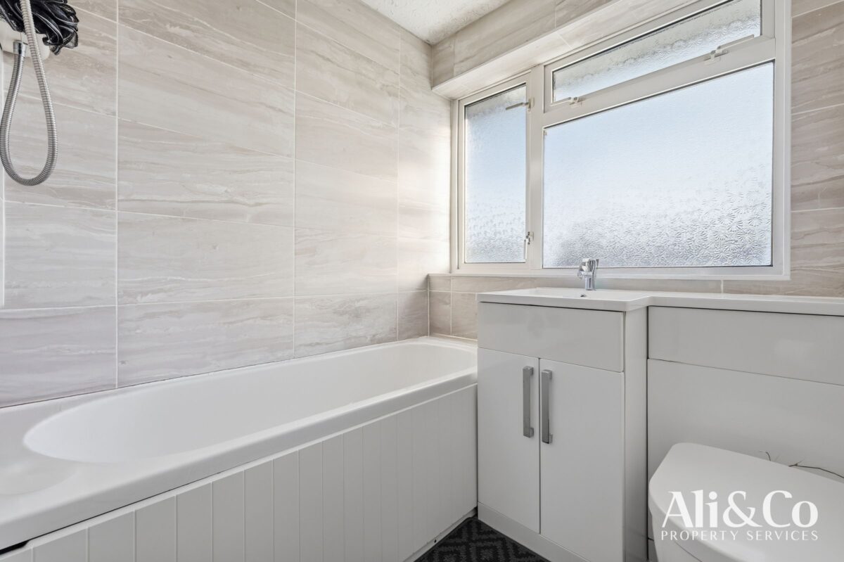 Tyrrells Hall Close, Grays