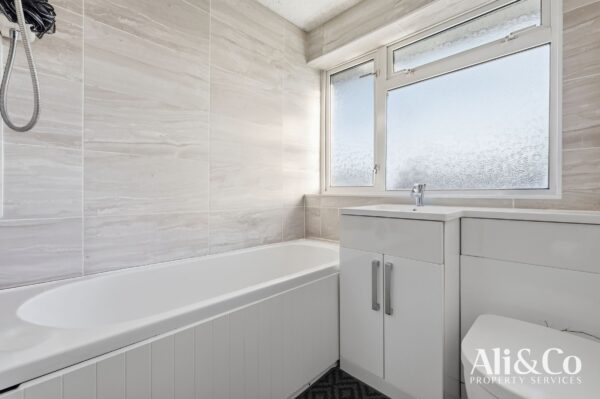 Tyrrells Hall Close, Grays