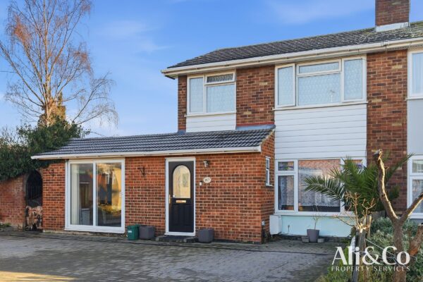 Tyrrells Hall Close, Grays