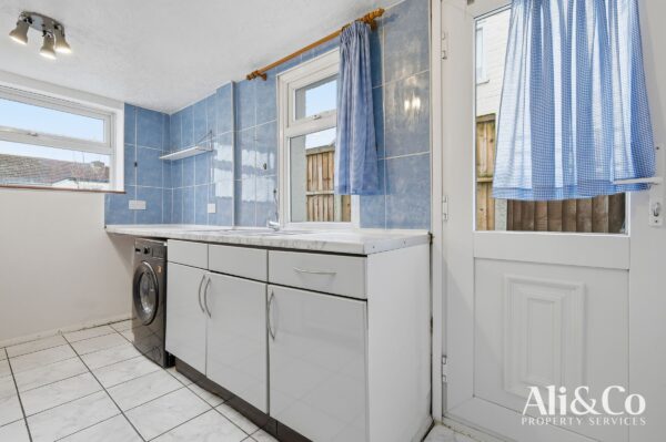 William Street, Grays, RM17 6DY