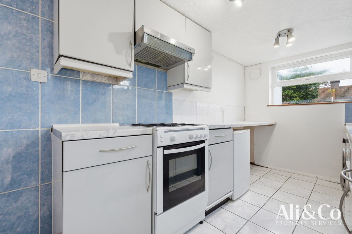 William Street, Grays, RM17 6DY