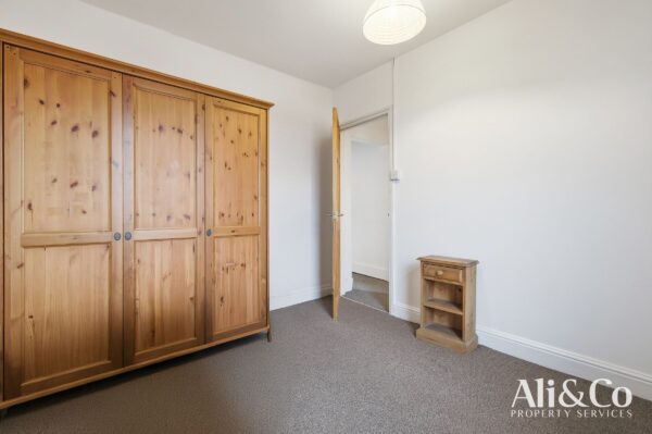 William Street, Grays, RM17 6DY