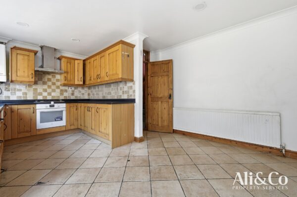 Boscombe Avenue, Grays