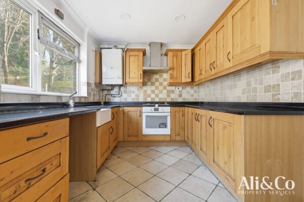 Boscombe Avenue, Grays