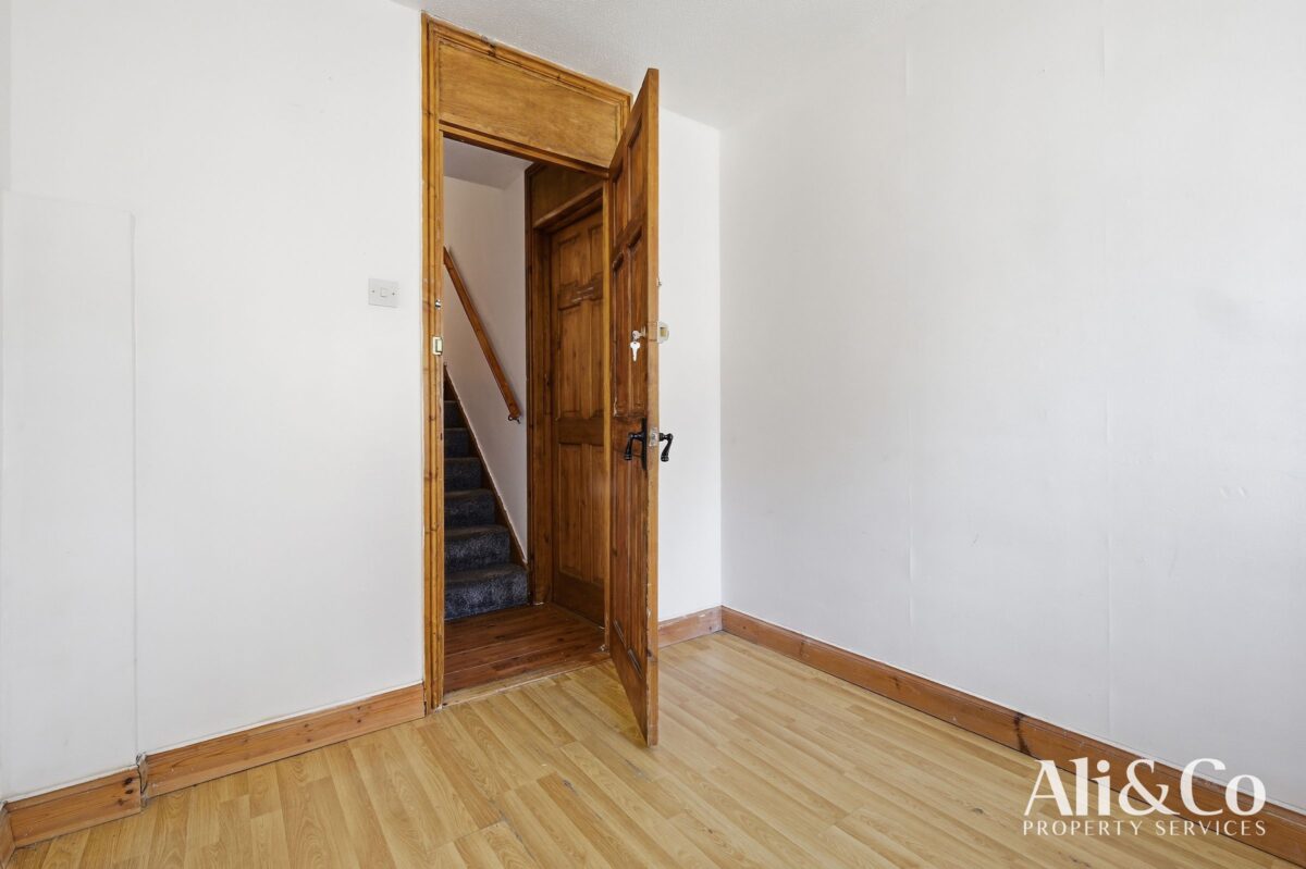 Boscombe Avenue, Grays