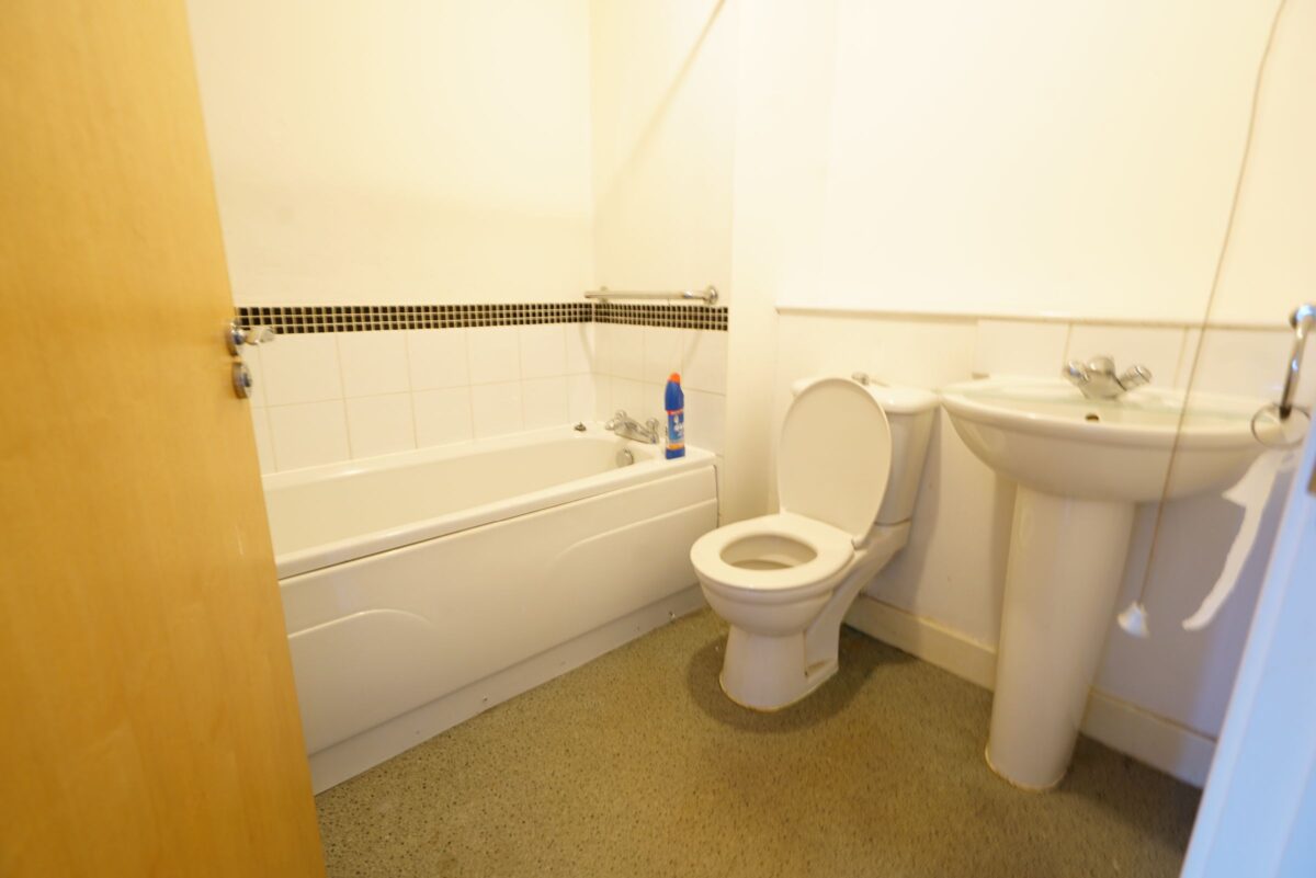 Flat , Gower Place, Fleming Road, Chafford Hundred, Grays