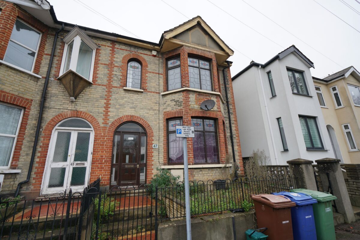 Milton Road, Grays