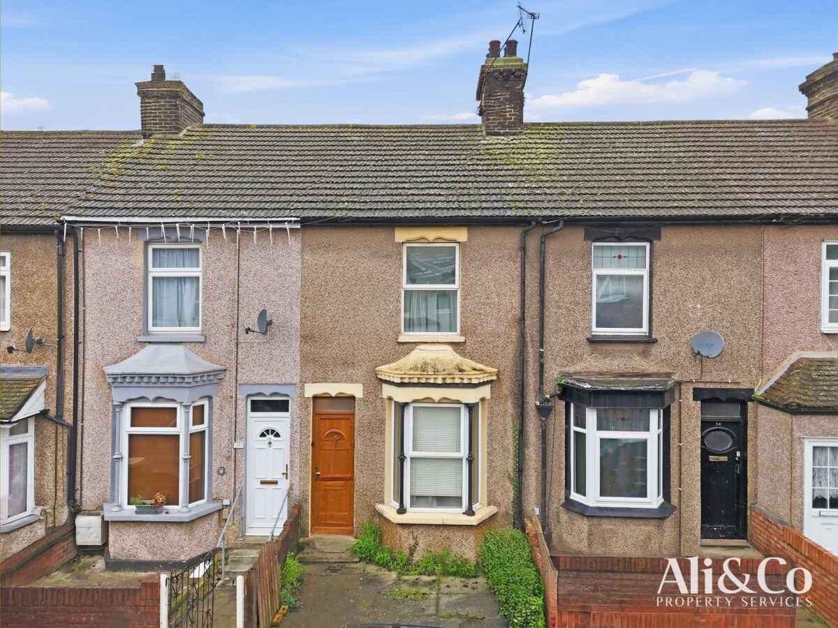 East Street, South Stifford, Grays