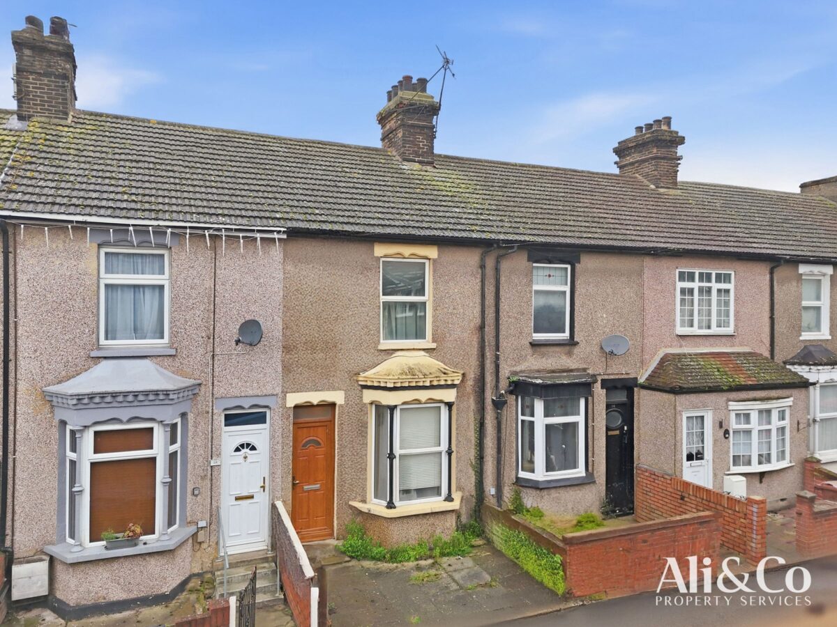 East Street, South Stifford, Grays