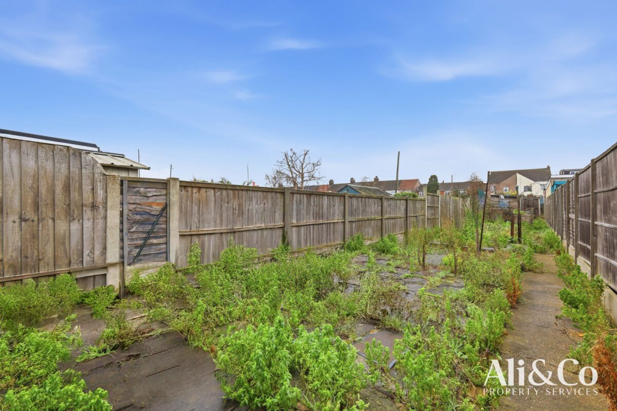 East Street, South Stifford, Grays