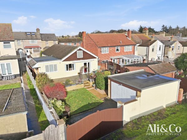 Rosedale Road, Grays