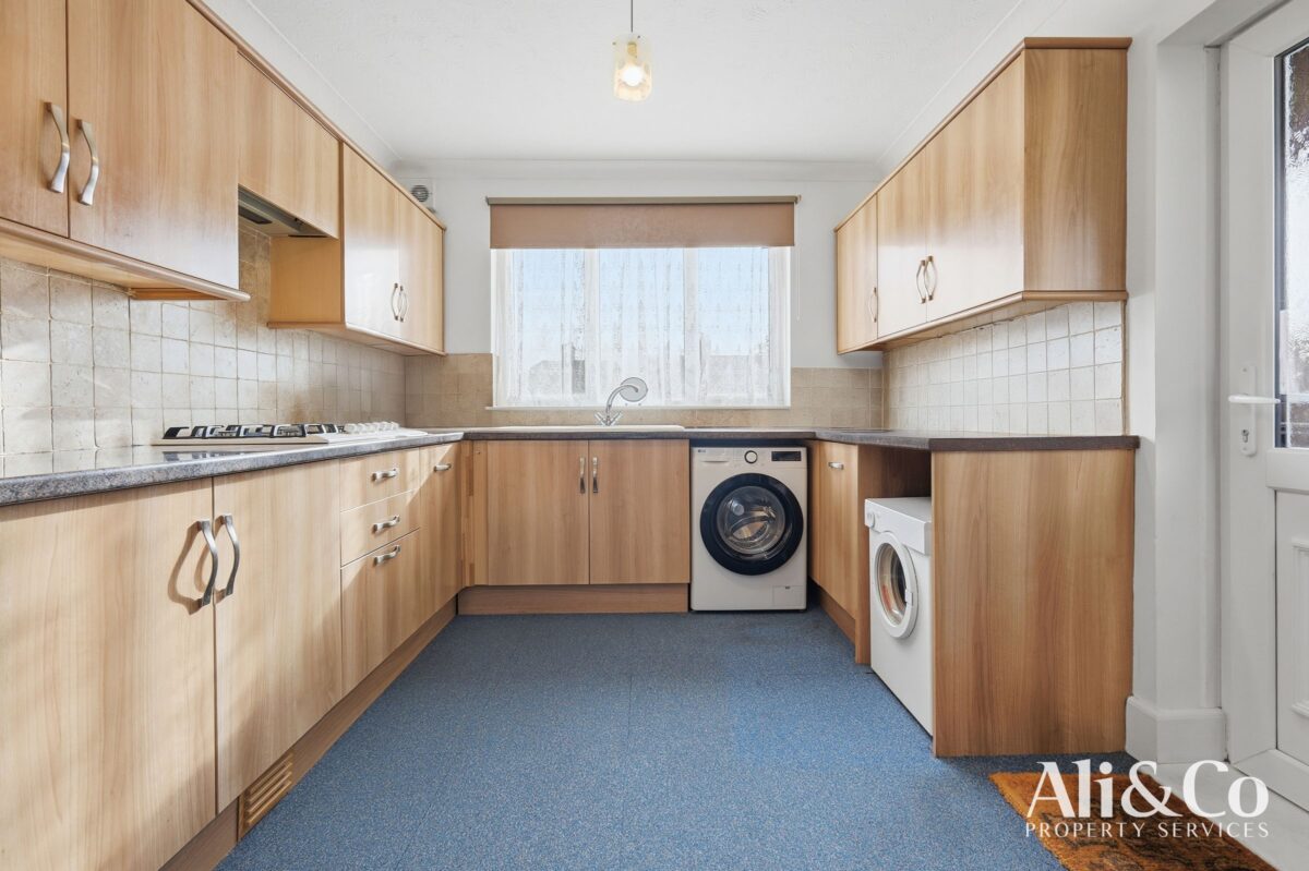 Rosedale Road, Grays