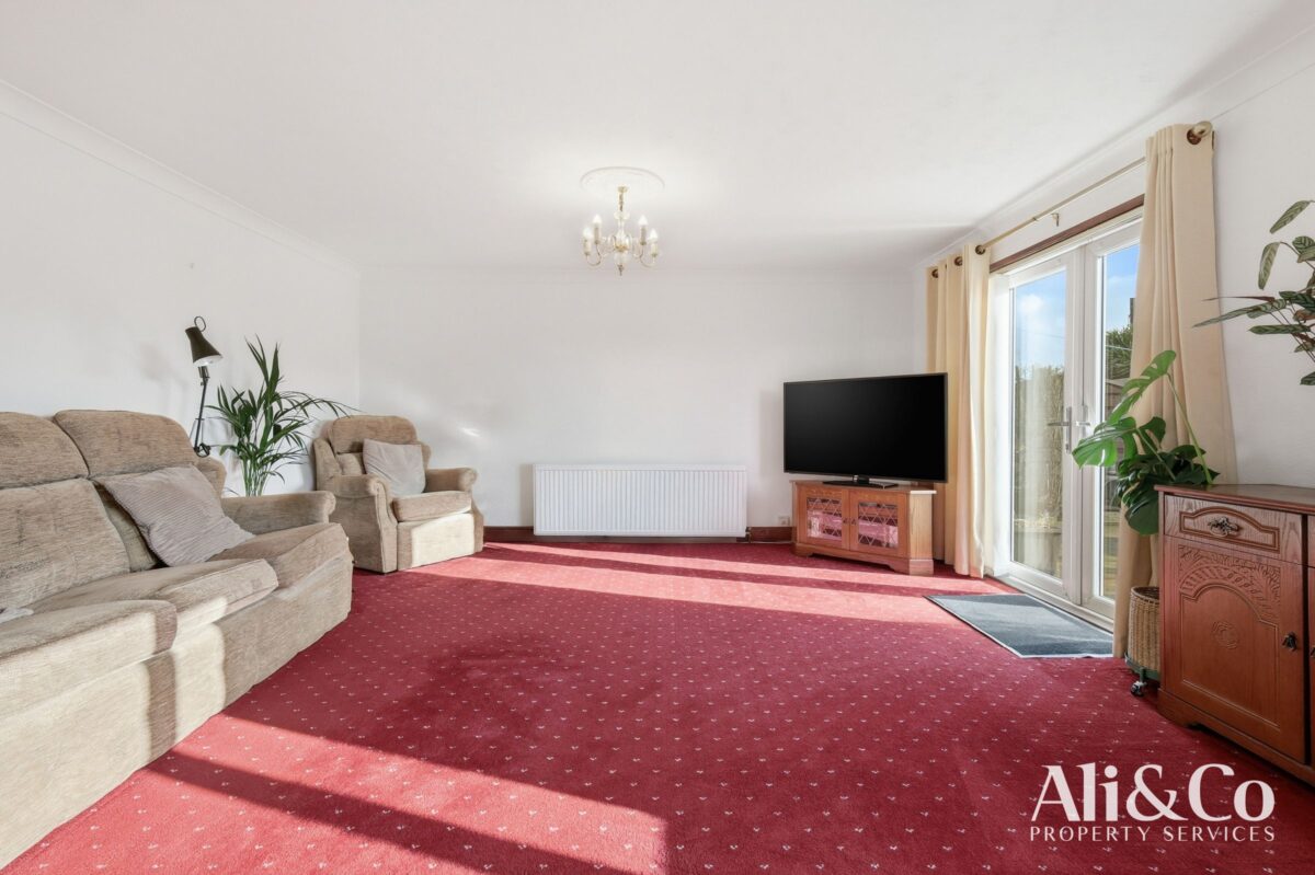 Rosedale Road, Grays