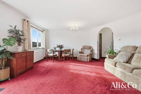 Rosedale Road, Grays