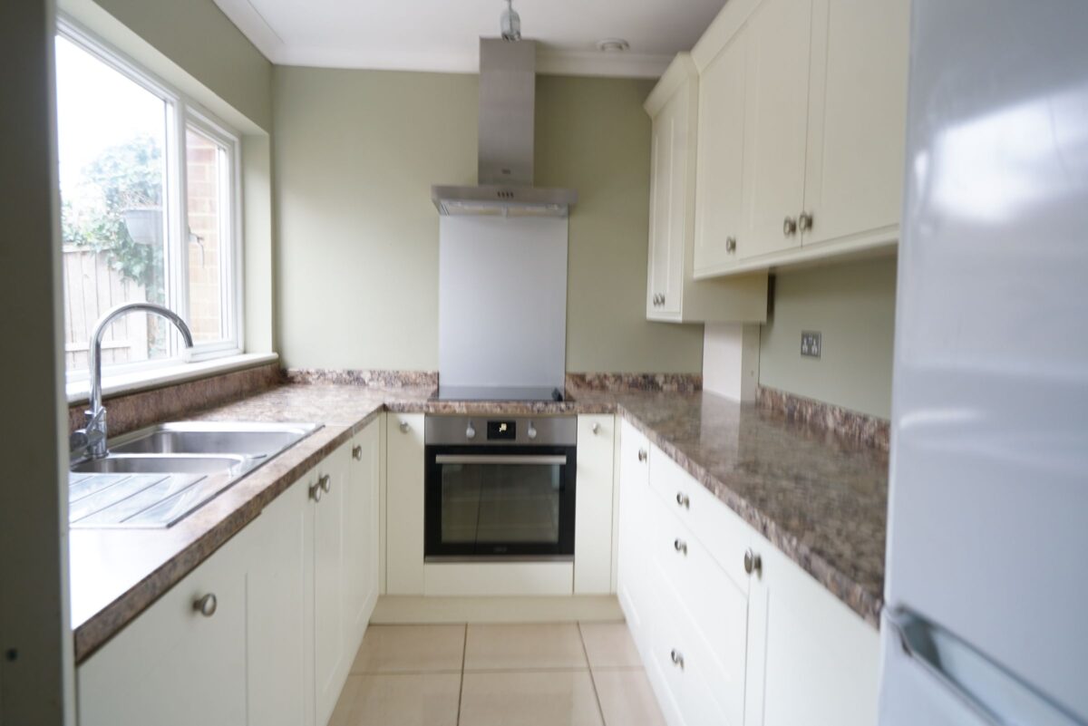 Waverley Gardens, Grays