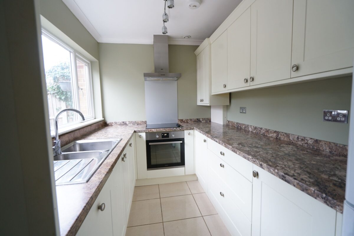 Waverley Gardens, Grays