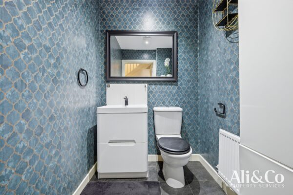 Culverin Avenue, Grays