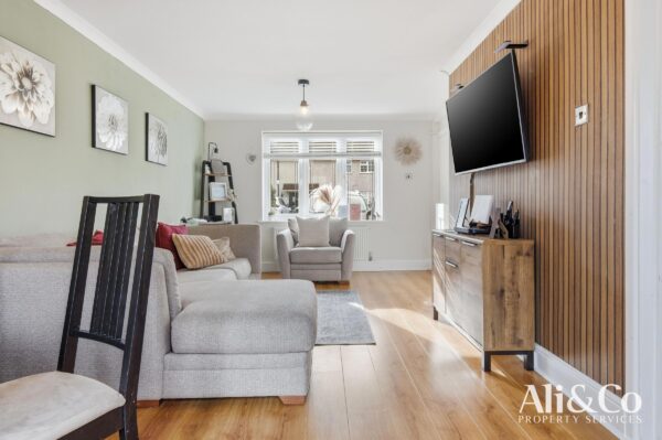 Hudson Close, stanford-le-hope