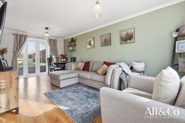 Hudson Close, stanford-le-hope