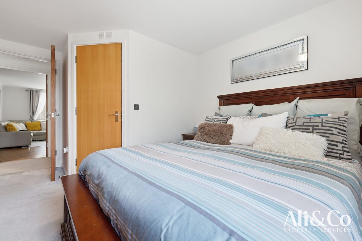 Harrisons Wharf, Purfleet-on-Thames