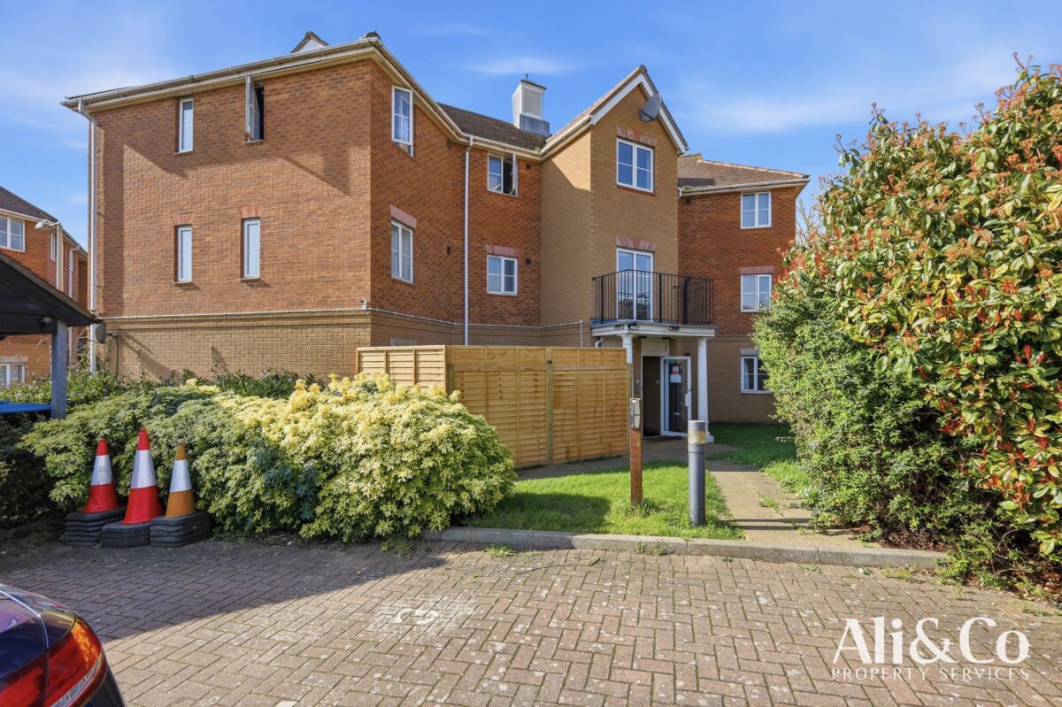 John William Close, Chafford Hundred, Grays