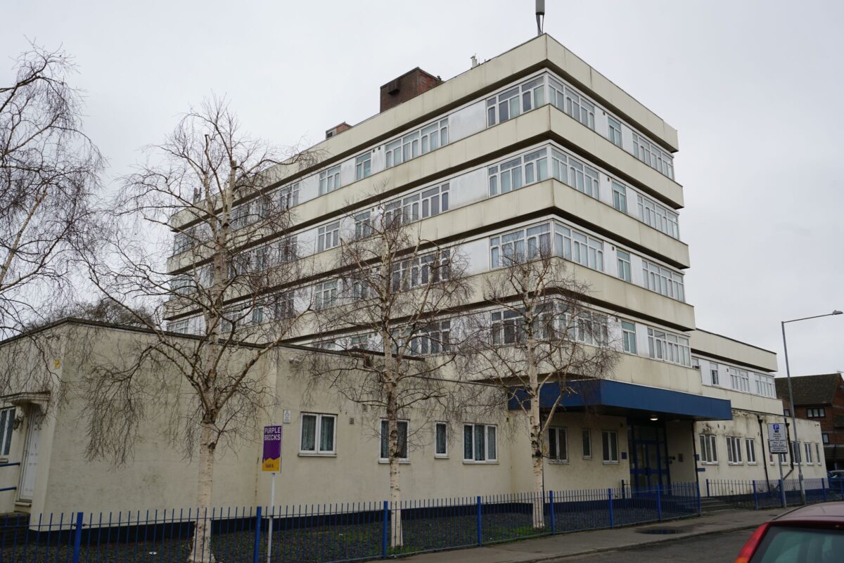 Flat , Riverside Heights, Dock Road, Tilbury