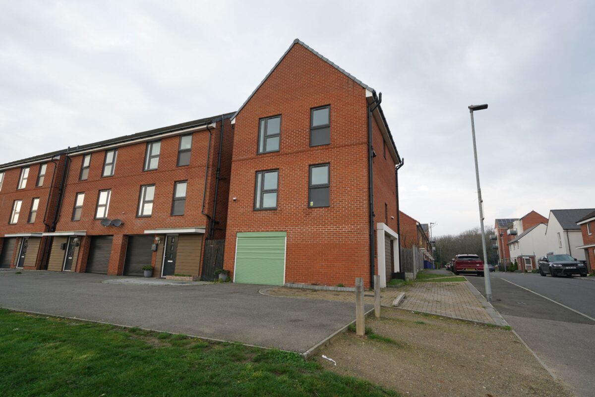 Malthouse Drive, Grays