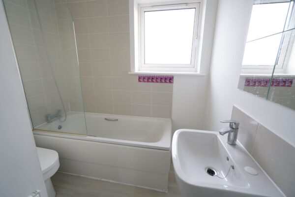 Malthouse Drive, Grays