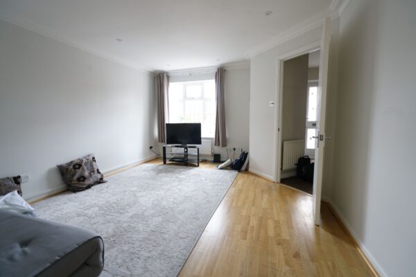 Frances Avenue, Chafford Hundred, Grays