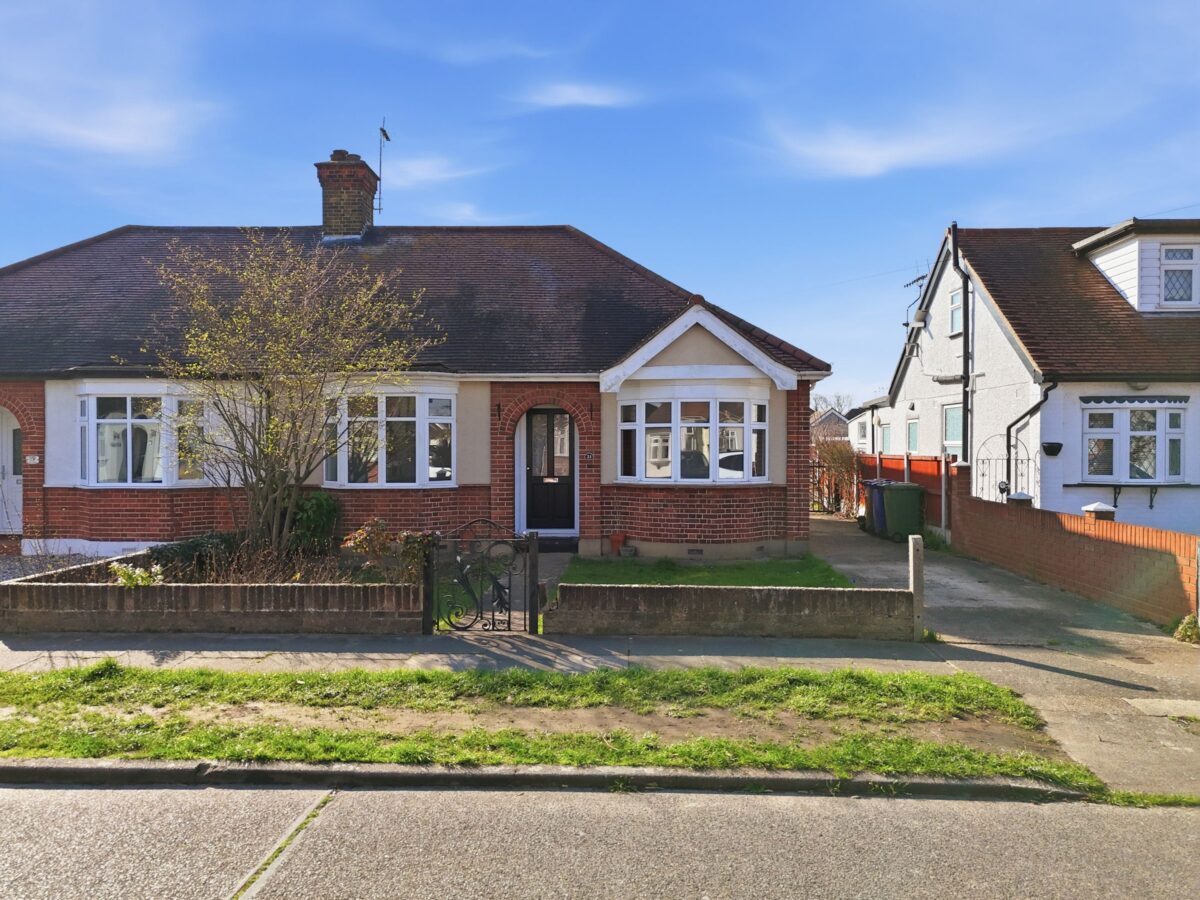 Gordon Road, Grays