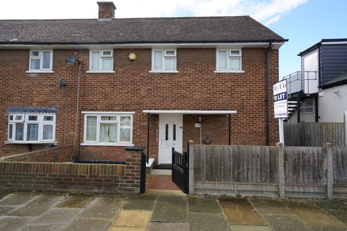 Quebec Road, Tilbury