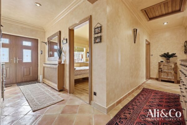 Rainbow Acres, North Stifford