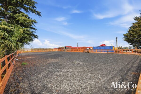 Rainbow Acres, Stifford Clays Road, Orsett, Grays