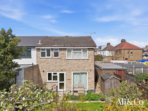 Northolme Close, Grays